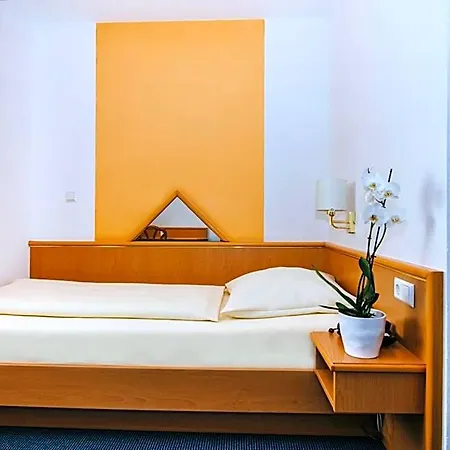 Hotel Central 3* فايل أم راين